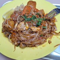 Vegan Pad Thai at Yaay Yaay in London