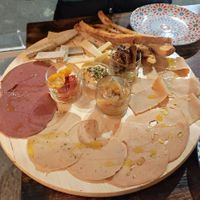 Tagliere Vegano at Nu Mar e Vin - Vineria Flegrea in Naples