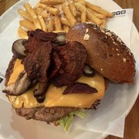 Burguer beyong con shitake  at Bacoa Burger Gavarres in Tarragona