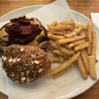 Burguer beyong con shitake  at Bacoa Burger Gavarres in Tarragona