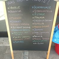 Vegane eissorten laut Karte. at Boutique del Gelato in Ismaning