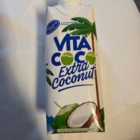 Kokosnuss-Wasser at REWE Voll Pflanzlich in Berlin