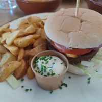 To beef or not to beef met frieten at Hamburg in Aarschot