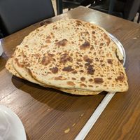 Included bread: 4/5 at Jemenitisches Restaurant in Berlin