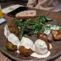 Falafel and truffle potatoes at Honest Greens - Arc de Triomf in Barcelona