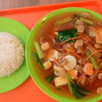 Hor Fan A lot of gravy so added steamed rice 👍 at Shu Vegetarian 蔬方斋 - Yishun in North Singapore