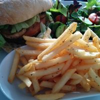 burger meal at The OakTree in Leigh-on-sea