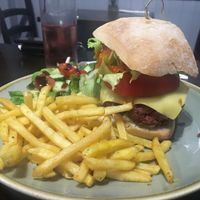 Oaktree Quarter Pounder  at The OakTree in Leigh-on-sea