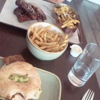 Bacon and avocado bagel and ribs with mac n cheese and fries  at The OakTree in Leigh-on-sea