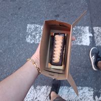 Xocolata i crema de cacauet at Mia's Brooklyn Bakery in New York City