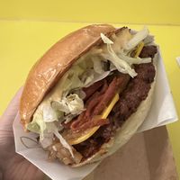 Vegan BLT 🍔   at Goldies in Frankfurt