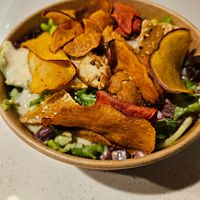  at Le Poké Station  in Longueuil