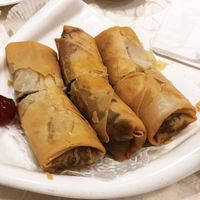 Veggie spring rolls at Wutai Vegetarian Restaurant in Markham