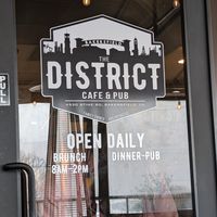 2026 new hours at The District Cafe in Bakersfield