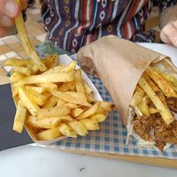 Vegan pita met extra friet at Pitabar Nijmegen in Nijmegen