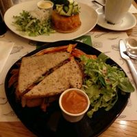 Warm Kayu Sandwich, Garden Burger, and tea, at Zrno at Zrno Bio Bistro in Zagreb