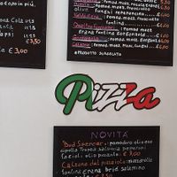 Menù con pizza Vegolosa at Il Borgo Di Marino Francesco in Vercelli