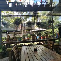 Great ambiance at CHEKAFE in Nairobi