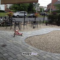 Tandem patio at Tandem Bagel Company in Easthampton