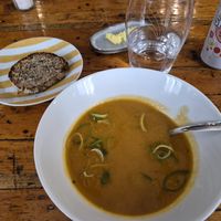 Carrot soup with leek at Spisestedet - Hjelmsgate in Oslo
