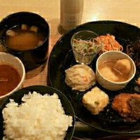 All side dishes -1500 yen at Komaki Shokudo in Tokyo