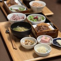 Set  at Komaki Shokudo in Tokyo