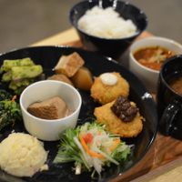 Large tasting plate at Komaki Shokudo in Tokyo