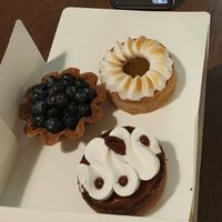 Éléa - Pecan Tart, Romane - Blueberry, Blackberry & Thyme Tart, Éva - Lemon Tart at Copains - Victor Hugo in Paris