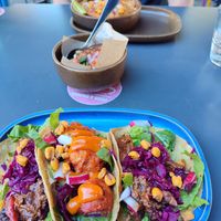Zwei verschiedene Tacos und gegrillte Avocado at Enchilada in Cologne
