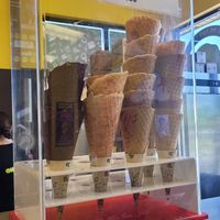  at Oh! 3 Singes in Laval