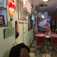 Atmosphere at Shimmy Shack in Plymouth