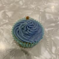 Cupcake from heaven  at Shimmy Shack in Plymouth