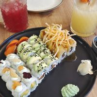 Sushi variado at The Vegan Roll in Madrid
