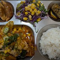 cute vegan K school tray at Sinjeon in Melbourne