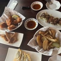   at bar thumbs up! in Gifu