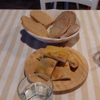 Bread and focaccia at Nutrilamente in Robella