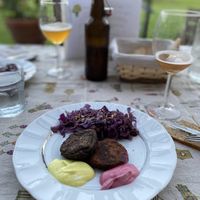 Miniburger mit Saucen und Rotkohl  at Nutrilamente in Robella
