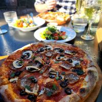 Pizza at French Farm Winery in Akaroa