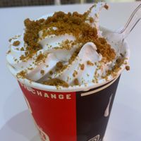 FROSTIE 😍❤️🙂‍↕️🫶🏻😻🫦🦋✨💫  at Rightside Fast Food - Pavilion KL in Kuala Lumpur