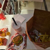  at Rightside Fast Food - Pavilion KL in Kuala Lumpur