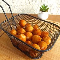  at LOV Café in Rio De Janeiro