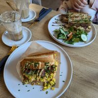 We had a pumpkin and biscof latte with the veggdrop and grilled cheese sandwiches. at Vegan Backyard in Berlin