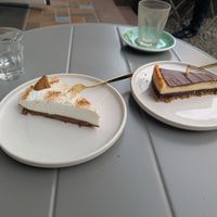 Cakes at Vegan Backyard in Berlin