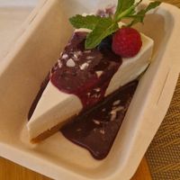 Cheesecake at Santé in Mallorca