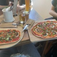 Größenvergleich  at Waffelhaus zum Bergischen Löwen in Solingen