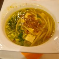 Soep als voorgerecht (héél erg pittig!) at Restaurant Jun Indonesian Cuisine in Amsterdam