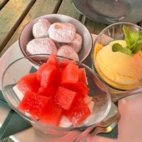 Selección de postres riquísima   at Pastan  in Fuengirola