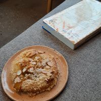 Drożdżówka at Lewandi in Warsaw