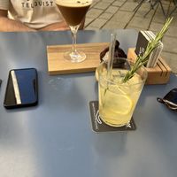 Shakerato und Zitronen-Ingwer-Limo   at Café & Kater in Traunstein