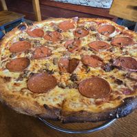 This is the classic pepperoni and sausage feel. Super nostalgic. 10/10 🔥 at Pizza Verdura Sincera in Atlanta